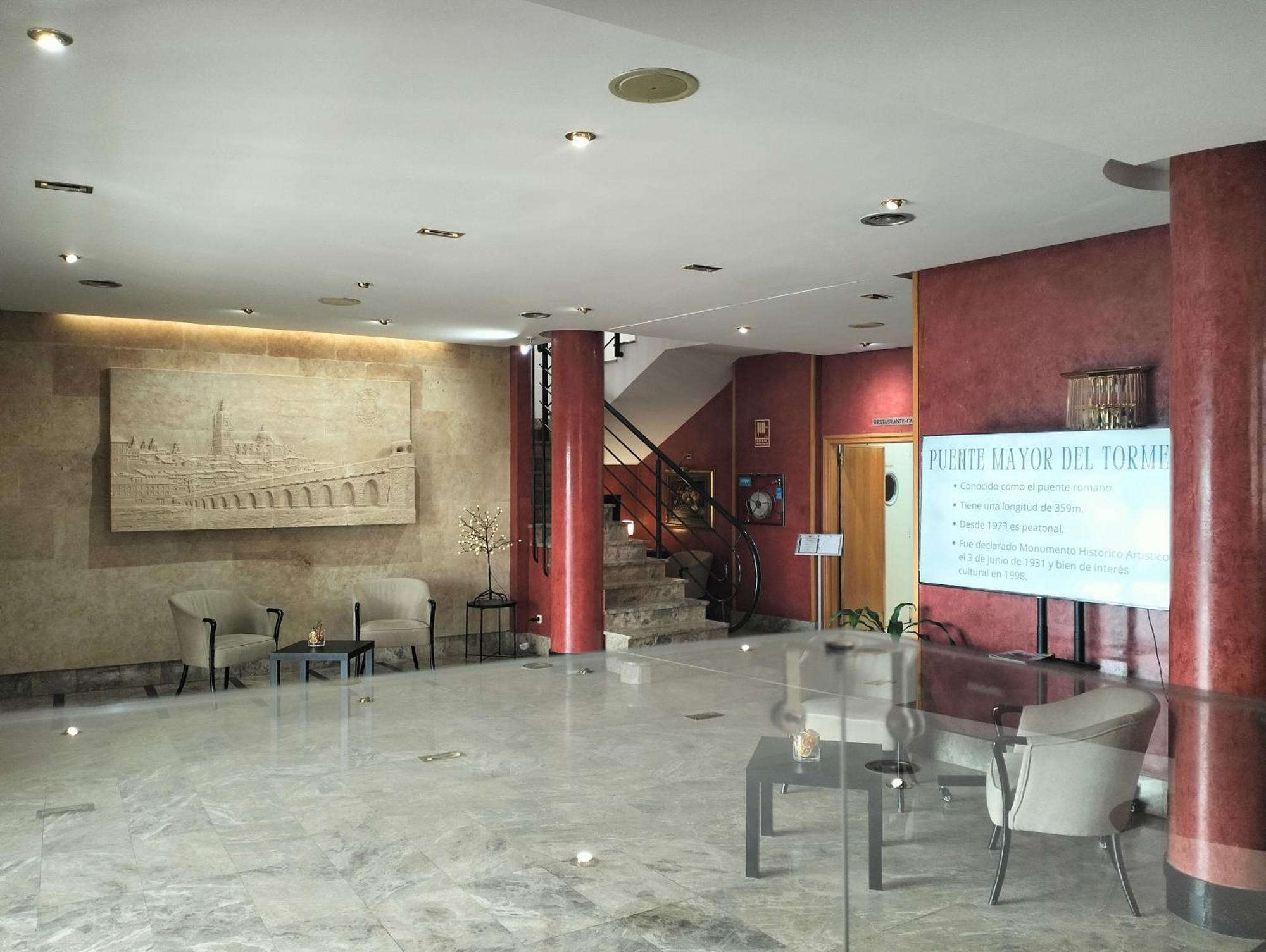 Hotel Helmantico Villares de la Reina Εξωτερικό φωτογραφία